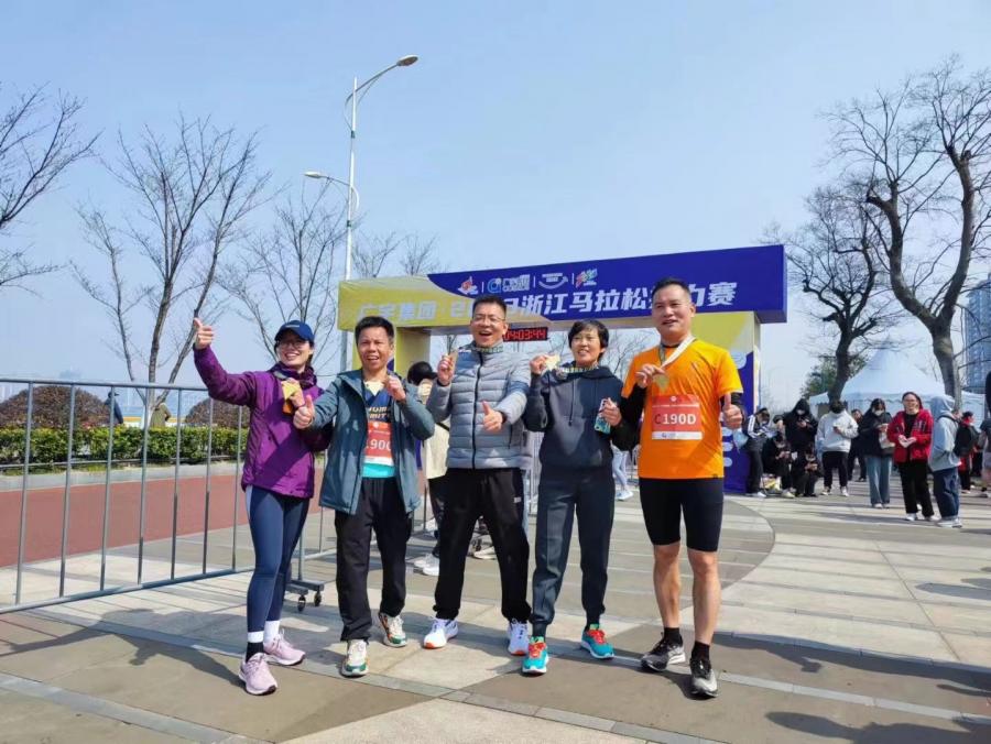 16781709381406046zls.jpg 1551队.jpg